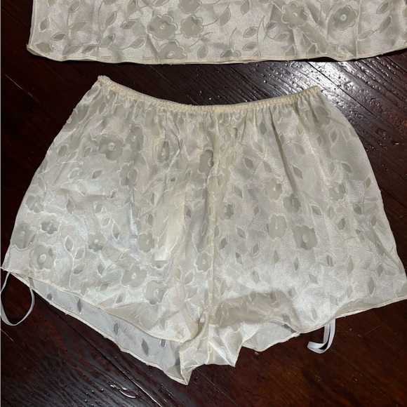 Vintage Cinema Etoile Intimate Set - Picture 3 of 6